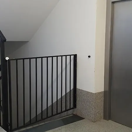 Seven Days, 2 Pokoje, Garaz W Cenie Wrocław