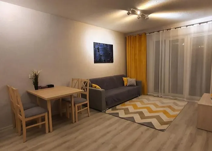 Seven Days, 2 Pokoje, Garaz W Cenie